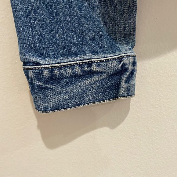 Vintage Y2k Gap Dark Wash Denim Trucker Jacket - Picture 9 of 13